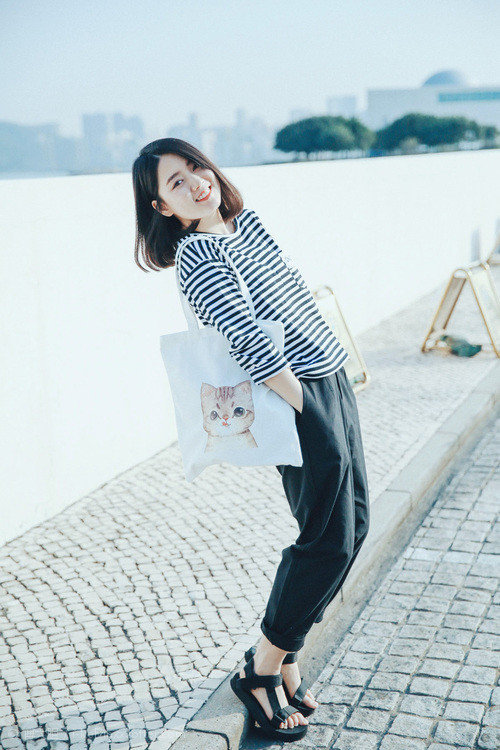 爱游戏体育平台-国际米兰前后场衔接更趋紧密，国际米兰队的强力前锋